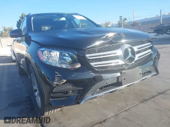 ✅ 2016 Mercedes-Benz GLC 300 • VIN: WDC0G4JB4GF013578 • Lot: 43248822. Listed on IAAI with 110,839 mi. Free auction sales archive from the USA and detailed vehicle history report at DreamBid. Image 6.