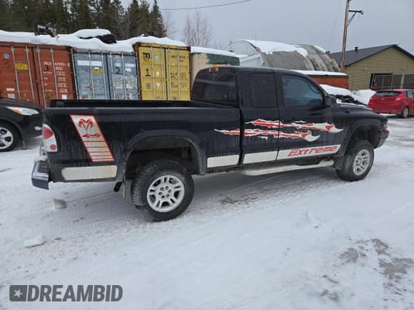 ✅ 2000 Dodge Dakota Sport • VIN: 1B7GG22N9YS708746 • Lot: 47067725. Wystawiony na Copart z przebiegiem 292 586 mil. Bezpłatny archiwum sprzedaży aukcyjnych z USA i szczegółowy raport historii pojazdu na DreamBid. Zdjęcie 3.