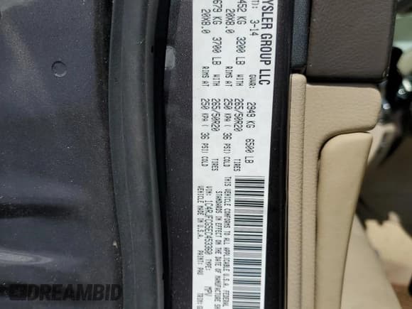 ✅ 2014 Jeep Grand Cherokee Overland • VIN: 1C4RJFCG5EC453360 • Lot: 69995045. Listed on Copart with 84,382 mi. Free auction sales archive from the USA and detailed vehicle history report at DreamBid. Image 13.