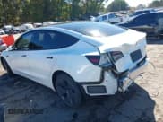 ✅ 2022 Tesla Model 3 Long Range • VIN: 5YJ3E1EBXNF257125 • Lot: 43467276. Wystawiony na IAAI z przebiegiem 36 041 mil. Bezpłatny archiwum sprzedaży aukcyjnych z USA i szczegółowy raport historii pojazdu na DreamBid. Zdjęcie 3.