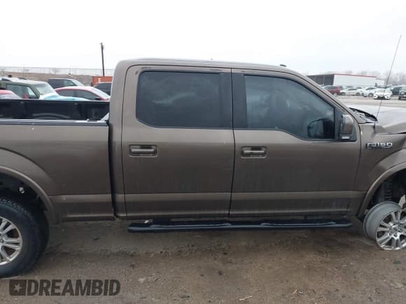 ✅ 2015 Ford F-150 XLT • VIN: 1FTFW1EF6FFB17468 • Lot: 41543094. Listed on IAAI with 208,909 mi. Free auction sales archive from the USA and detailed vehicle history report at DreamBid. Image 12.