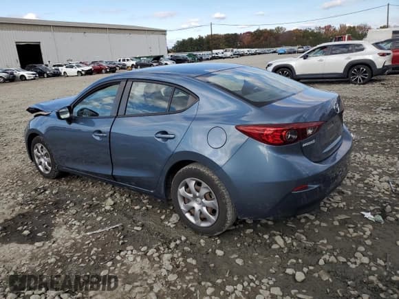 ✅ 2016 Mazda 3 i Sport • VIN: JM1BM1T74G1321023 • Lot: 82717895. Listed on Copart with 54,406 mi. Free auction sales archive from the USA and detailed vehicle history report at DreamBid. Image 2.