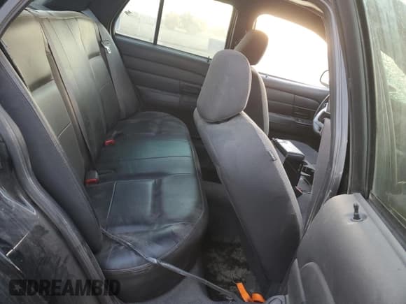 ✅ 2009 Ford Police Interceptor • VIN: 2FAHP71V69X111691 • Lot: 91094795. Listed on Copart with 115,568 mi. Free auction sales archive from the USA and detailed vehicle history report at DreamBid. Image 10.