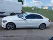 ✅ 2019 Mercedes-Benz C 300 • VIN: 55SWF8DB6KU300650 • Lot: 42540472. Listed on IAAI with 42,548 mi. Free auction sales archive from the USA and detailed vehicle history report at DreamBid. Image 14.