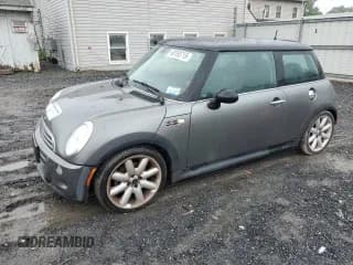 ✅ 2003 MINI Hardtop S • VIN: WMWRE33433TD71679 • Lot: 60765715. Listed on Copart with 84,648 mi. Free auction sales archive from the USA and detailed vehicle history report at DreamBid. Image 1.