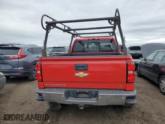 ✅ 2017 Chevrolet Silverado 1500 LT • VIN: 3GCUKRECXHG324678 • Lot: 82458415. Listed on Copart with 107,372 mi. Free auction sales archive from the USA and detailed vehicle history report at DreamBid. Image 6.