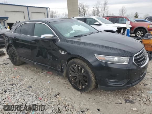 ✅ 2015 Ford Taurus Limited • VIN: 1FAHP2F83FG105841 • Lot: 52497555. Listed on Copart with 184,792 mi. Free auction sales archive from the USA and detailed vehicle history report at DreamBid. Image 4.
