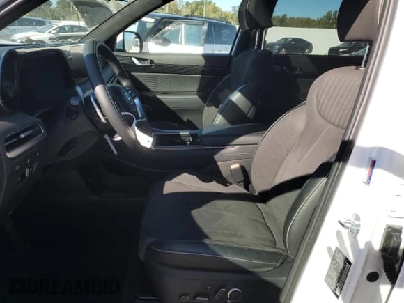 ✅ 2024 Hyundai Palisade Calligraphy • VIN: KM8R7DGE5RU729365 • Лот: 75958584. Опубликован ранее на Copart с пробегом 17 668 миль. Бесплатный доступ к архиву аукционных продаж из США и подробный отчёт об истории автомобиля на DreamBid. Изображение 7.