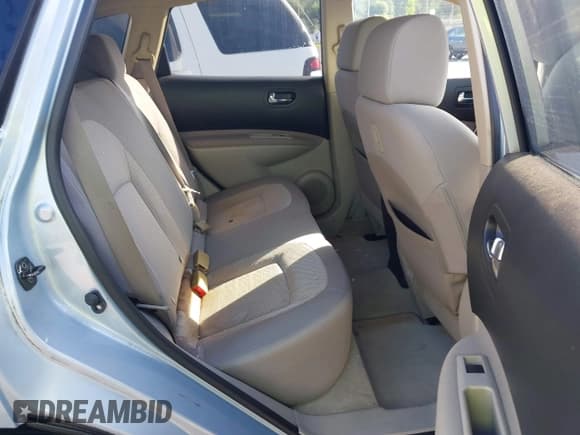 ✅ 2011 Nissan Rogue S • VIN: JN8AS5MV7BW284913 • Lot: 42858616. Listed on IAAI with 161,903 mi. Free auction sales archive from the USA and detailed vehicle history report at DreamBid. Image 8.