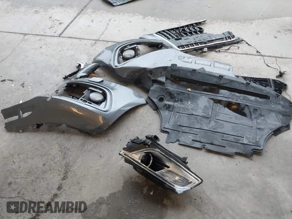 ✅ 2014 Audi Q5 Premium Plus • VIN: WA1DGAFP1EA100854 • Лот: 43681355. Опубликован ранее на IAAI с пробегом 118 585 миль. Бесплатный доступ к архиву аукционных продаж из США и подробный отчёт об истории автомобиля на DreamBid. Изображение 12.