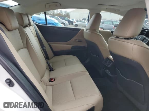 ✅ 2020 Lexus ES 350 • VIN: 58ADZ1B1XLU073641 • Lot: 90303755. Listed on Copart with 56,819 mi. Free auction sales archive from the USA and detailed vehicle history report at DreamBid. Image 10.