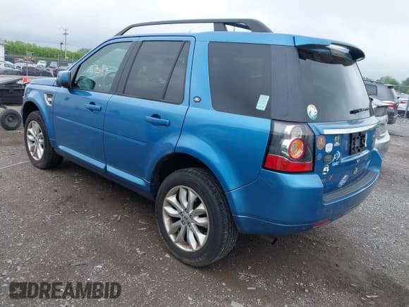 ✅ 2014 Land Rover LR2 • VIN: SALFR2BG5EH383408 • Lot: 42177298. Wystawiony na IAAI z przebiegiem 162 122 mil. Bezpłatny archiwum sprzedaży aukcyjnych z USA i szczegółowy raport historii pojazdu na DreamBid. Zdjęcie 3.