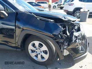 ✅ 2021 Toyota RAV4 LE • VIN: JTMH1RFV7MD070519 • Лот: 43740883. Опубликован ранее на IAAI с пробегом 51 471 миль. Бесплатный доступ к архиву аукционных продаж из США и подробный отчёт об истории автомобиля на DreamBid. Изображение 6.