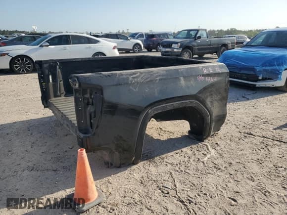 ✅ 2019 GMC Sierra 1500 • VIN: TRUCKBEDNLY123 • Лот: 52563465. Опубликован ранее на Copart с пробегом Не указан. Бесплатный доступ к архиву аукционных продаж из США и подробный отчёт об истории автомобиля на DreamBid. Изображение 3.