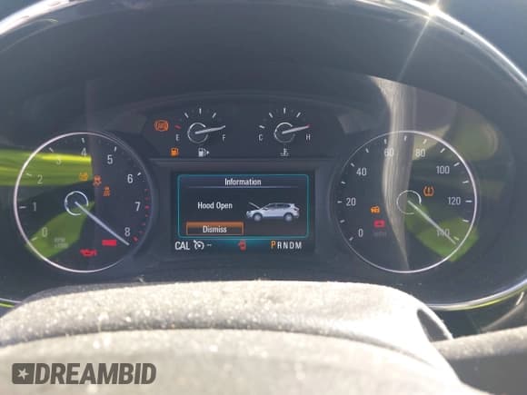 ✅ 2017 Buick Encore Preferred • VIN: KL4CJASB3HB110694 • Lot: 43689636. Wystawiony na IAAI z przebiegiem 80 124 mil. Bezpłatny archiwum sprzedaży aukcyjnych z USA i szczegółowy raport historii pojazdu na DreamBid. Zdjęcie 7.