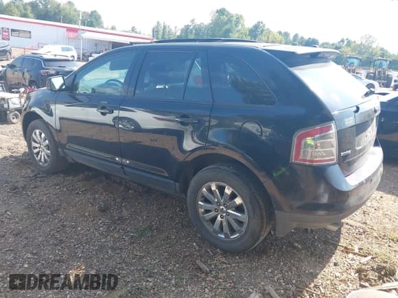✅ 2007 Ford Edge SEL • VIN: 2FMDK38C27BA22517 • Lot: 43180598. Wystawiony na IAAI z przebiegiem 214 726 mil. Bezpłatny archiwum sprzedaży aukcyjnych z USA i szczegółowy raport historii pojazdu na DreamBid. Zdjęcie 3.