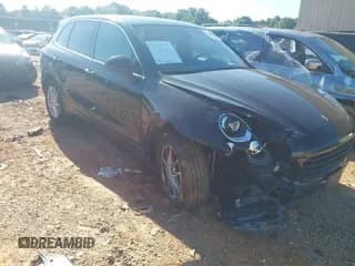 ✅ 2016 Porsche Cayenne • VIN: WP1AA2A26GKA11806 • Lot: 42534486. Wystawiony na IAAI z przebiegiem 70 425 mil. Bezpłatny archiwum sprzedaży aukcyjnych z USA i szczegółowy raport historii pojazdu na DreamBid. Zdjęcie 1.