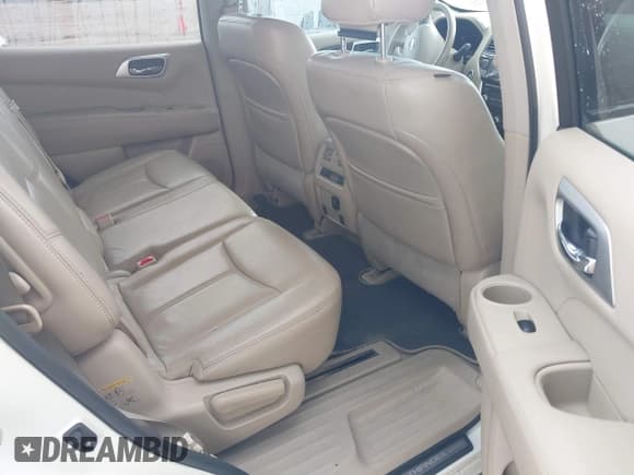 ✅ 2014 Nissan Pathfinder SV • VIN: 5N1AR2MN1EC633801 • Lot: 41759457. Listed on IAAI with 190,723 mi. Free auction sales archive from the USA and detailed vehicle history report at DreamBid. Image 8.