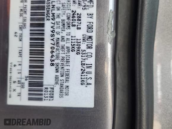 ✅ 1995 Lincoln Continental • VIN: 1LNLM97V9SY706438 • Лот: 64692825. Опубликован ранее на Copart с пробегом 139 156 миль. Бесплатный доступ к архиву аукционных продаж из США и подробный отчёт об истории автомобиля на DreamBid. Изображение 12.