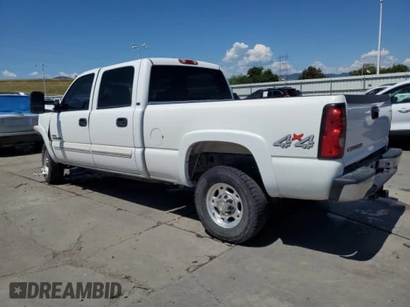 ✅ 2007 Chevrolet Silverado 2500HD LT3 • VIN: 1GCHK23D27F189037 • Lot: 63225345. Listed on Copart with 111,704 mi. Free auction sales archive from the USA and detailed vehicle history report at DreamBid. Image 2.