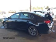 ✅ 2024 Kia Forte LXS • VIN: 3KPF24ADXRE791994 • Lot: 43628395. Wystawiony na IAAI z przebiegiem 25 935 mil. Bezpłatny archiwum sprzedaży aukcyjnych z USA i szczegółowy raport historii pojazdu na DreamBid. Zdjęcie 14.