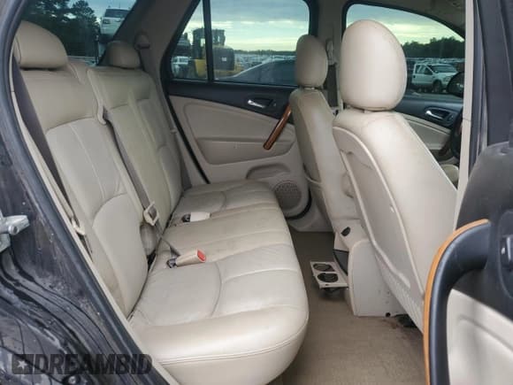 ✅ 2007 Saturn VUE V6 • VIN: 5GZCZ53437S853410 • Lot: 88505055. Wystawiony na Copart z przebiegiem 184 766 mil. Bezpłatny archiwum sprzedaży aukcyjnych z USA i szczegółowy raport historii pojazdu na DreamBid. Zdjęcie 11.