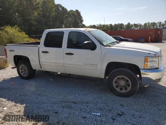 2012 Chevrolet Silverado 1500 LT z VIN 3GCPKSE79CG168486, wystawiony jako Copart lot #71713805 z przebiegiem 316 911 mil mil oraz Szkoda całkowita • Salvage title. Historia ofert i sprzedaży dostępna na DreamBid. Obrazek 4.