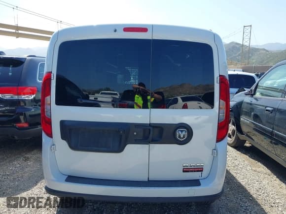 ✅ 2022 Ram ProMaster City Cargo Tradesman • VIN: ZFBHRFAB0N6W48747 • Лот: 42148505. Опубликован ранее на IAAI с пробегом 66 844 миль. Бесплатный доступ к архиву аукционных продаж из США и подробный отчёт об истории автомобиля на DreamBid. Изображение 16.