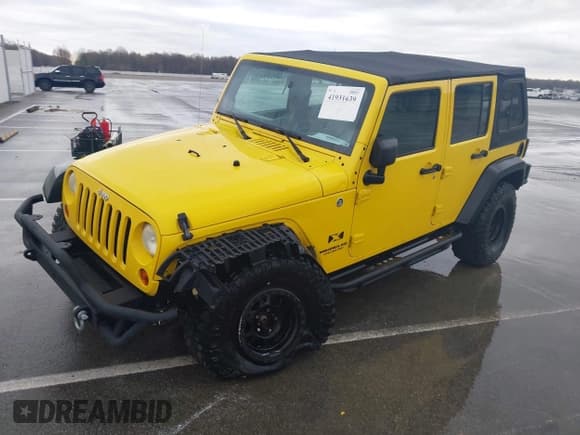 ✅ 2008 Jeep Wrangler Unlimited X • VIN: 1J4GA39188L645430 • Lot: 41931639. Wystawiony na IAAI z przebiegiem 172 837 mil. Bezpłatny archiwum sprzedaży aukcyjnych z USA i szczegółowy raport historii pojazdu na DreamBid. Zdjęcie 2.