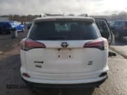 ✅ 2018 Toyota RAV4 LE • VIN: JTMBFREV4JJ721692 • Lot: 89446955. Wystawiony na Copart z przebiegiem 186 345 mil. Bezpłatny archiwum sprzedaży aukcyjnych z USA i szczegółowy raport historii pojazdu na DreamBid. Zdjęcie 6.