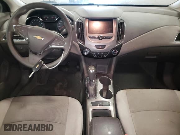 ✅ 2017 Chevrolet Cruze LT • VIN: 1G1BE5SM5H7178229 • Lot: 50365443. Listed on Copart with 192,376 mi. Free auction sales archive from the USA and detailed vehicle history report at DreamBid. Image 8.