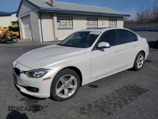 ✅ 2015 BMW 3 Series 328i xDrive • VIN: WBA3B3G58FNR87174 • Lot: 91652815. Wystawiony na Copart z przebiegiem 66 783 mil. Bezpłatny archiwum sprzedaży aukcyjnych z USA i szczegółowy raport historii pojazdu na DreamBid. Zdjęcie 1.