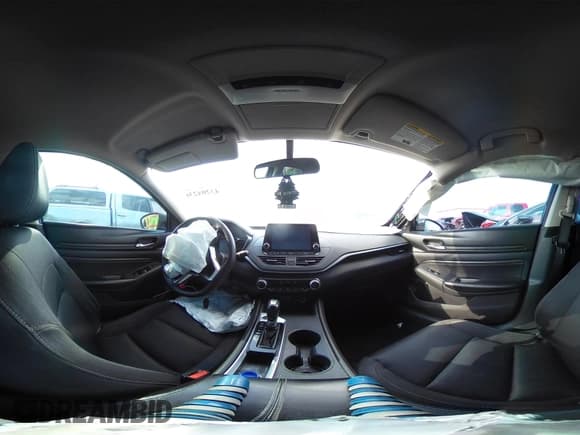 ✅ 2020 Nissan Altima S • VIN: 1N4BL4BV9LC243198 • Lot: 43204236. Listed on IAAI with 73,085 mi. Free auction sales archive from the USA and detailed vehicle history report at DreamBid. Image 18.