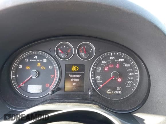 ✅ 2010 Audi A3 Premium Plus • VIN: WAUKEAFM6AA085011 • Lot: 42009666. Listed on IAAI with 112,645 mi. Free auction sales archive from the USA and detailed vehicle history report at DreamBid. Image 7.