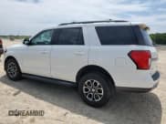 ✅ 2024 Ford Expedition XLT • VIN: 1FMJU1J84REA81230 • Лот: 66013115. Опубликован ранее на Copart с пробегом 14 456 миль. Бесплатный доступ к архиву аукционных продаж из США и подробный отчёт об истории автомобиля на DreamBid. Изображение 2.