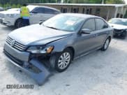 ✅ 2013 Volkswagen Passat Wolfsburg Edition • VIN: 1VWAH7A33DC035826 • Лот: 42309758. Опубликован ранее на IAAI с пробегом 135 227 миль. Бесплатный доступ к архиву аукционных продаж из США и подробный отчёт об истории автомобиля на DreamBid. Изображение 2.