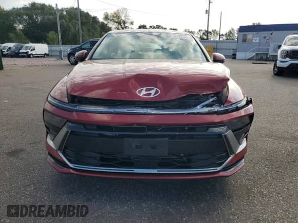 2025 Hyundai Sonata SEL Convenience with VIN KMHL14JA4SA463163, listed as a Copart auction lot 84737045 with 10,952 mi miles and Salvage title. Bid and sale history available at DreamBid. Image 5.