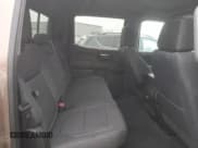 ✅ 2019 Chevrolet Silverado 1500 LT • VIN: 3GCUYDED3KG207770 • Lot: 79196864. Wystawiony na Copart z przebiegiem 65 291 mil. Bezpłatny archiwum sprzedaży aukcyjnych z USA i szczegółowy raport historii pojazdu na DreamBid. Zdjęcie 10.