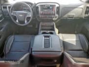 ✅ 2018 Chevrolet Silverado 1500 LT • VIN: 3GCPCREC6JG131735 • Lot: 65686175. Wystawiony na Copart z przebiegiem 58 617 mil. Bezpłatny archiwum sprzedaży aukcyjnych z USA i szczegółowy raport historii pojazdu na DreamBid. Zdjęcie 8.