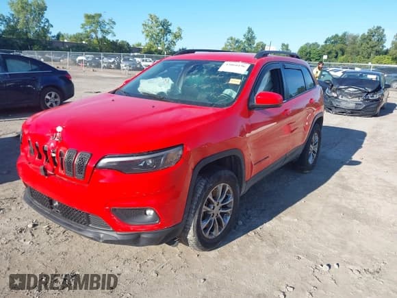 ✅ 2021 Jeep Cherokee 80th Anniversary • VIN: 1C4PJMMXXMD158435 • Lot: 43060196. Listed on IAAI with 89,043 mi. Free auction sales archive from the USA and detailed vehicle history report at DreamBid. Image 16.