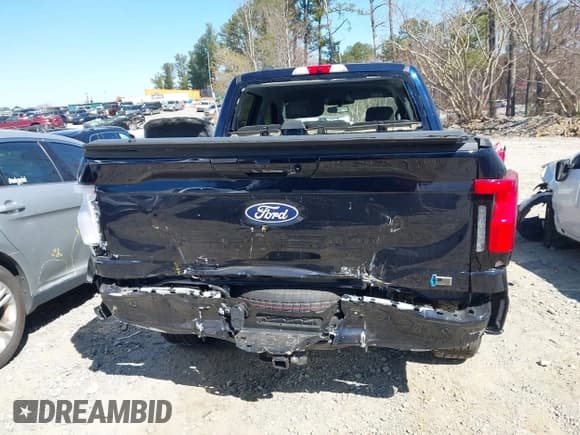 ✅ 2024 Ford F-150 Lightning Flash • VIN: 1FT6W3L75RWG30755 • Lot: 41817158. Listed on IAAI with 1,932 mi. Free auction sales archive from the USA and detailed vehicle history report at DreamBid. Image 16.