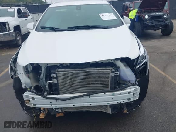 ✅ 2017 Cadillac XT5 FWD • VIN: 1GYKNARS6HZ164746 • Lot: 43755450. Listed on IAAI with 44,725 mi. Free auction sales archive from the USA and detailed vehicle history report at DreamBid. Image 13.