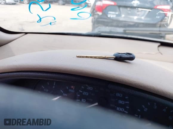 ✅ 2004 Chevrolet Cavalier • VIN: 1G1JC52FX47161603 • Лот: 42557898. Опубликован ранее на IAAI с пробегом 203 710 миль. Бесплатный доступ к архиву аукционных продаж из США и подробный отчёт об истории автомобиля на DreamBid. Изображение 7.