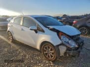 ✅ 2014 Kia Rio LX • VIN: KNADM5A30E6418281 • Lot: 96533555. Wystawiony na Copart z przebiegiem 186 957 mil. Bezpłatny archiwum sprzedaży aukcyjnych z USA i szczegółowy raport historii pojazdu na DreamBid. Zdjęcie 4.