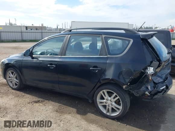 2010 Hyundai Elantra GLS z VIN KMHDC8AE1AU077144, wystawiony jako IAAI lot #41627198 z przebiegiem 136 083 mil mil oraz . Historia ofert i sprzedaży dostępna na DreamBid. Obrazek 15.