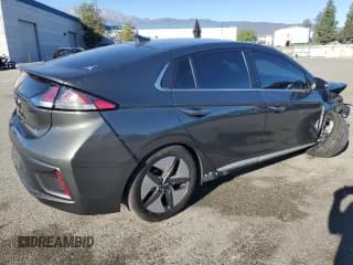 ✅ 2022 Hyundai Ioniq Limited • VIN: KMHC05LCXNU275127 • Lot: 85595454. Wystawiony na Copart z przebiegiem 93 524 mil. Bezpłatny archiwum sprzedaży aukcyjnych z USA i szczegółowy raport historii pojazdu na DreamBid. Zdjęcie 3.