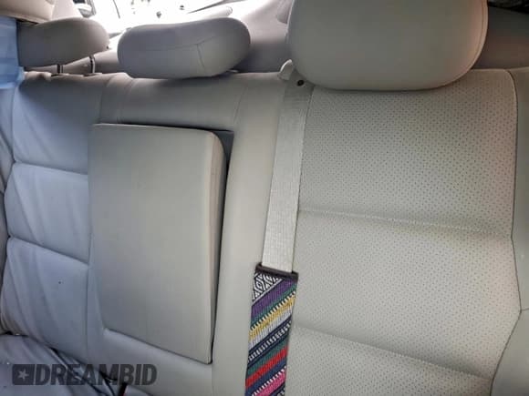 ✅ 2006 Mercedes-Benz C 230 Sport • VIN: WDBRF52H36F787455 • Lot: 85528235. Wystawiony na Copart z przebiegiem Nie podano. Bezpłatny archiwum sprzedaży aukcyjnych z USA i szczegółowy raport historii pojazdu na DreamBid. Zdjęcie 10.