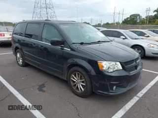 ✅ 2019 Dodge Grand Caravan SXT • VIN: 2C4RDGCG2KR765314 • Лот: 43512337. Опубликован ранее на IAAI с пробегом 105 098 миль. Бесплатный доступ к архиву аукционных продаж из США и подробный отчёт об истории автомобиля на DreamBid. Изображение 1.