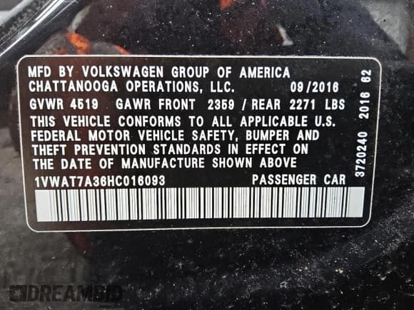 ✅ 2017 Volkswagen Passat S • VIN: 1VWAT7A36HC016093 • Лот: 81283254. Опубликован ранее на Copart с пробегом 84 980 миль. Бесплатный доступ к архиву аукционных продаж из США и подробный отчёт об истории автомобиля на DreamBid. Изображение 13.