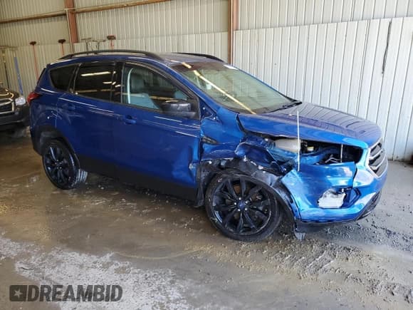 ✅ 2019 Ford Escape SE • VIN: 1FMCU9GD1KUB10478 • Lot: 57088705. Listed on Copart with 100,143 mi. Free auction sales archive from the USA and detailed vehicle history report at DreamBid. Image 4.